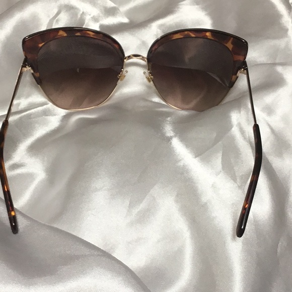 KATE SPADE ABINAYAIOIS CAT TORTISHELL SUNGLASSES main image 6